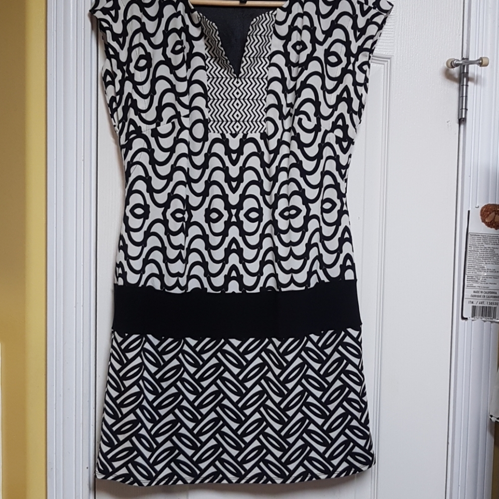 Ladies Dress S Laundry by Shelli Segal Los Angeles